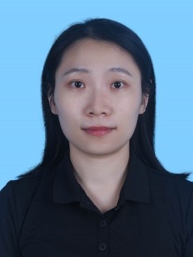 余 婧