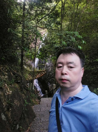 葛建芳
